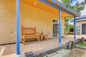 Apartment (0 Bedroom) | Interior - Las Cruces Studio ~ 3 Mi to Nmsu! (Las Cruces)