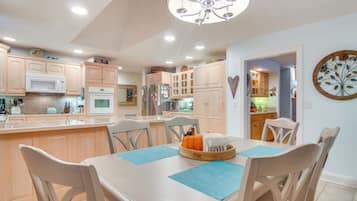 Rumah (3 Bedrooms) | Interior