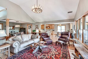 Casa (5 Bedrooms) | Interni