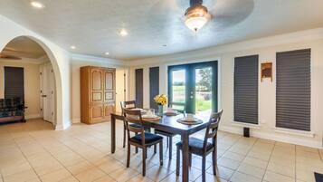 House (2 Bedrooms) | Bahagian dalam