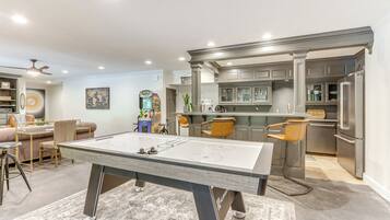 House (5 Bedrooms) | Bahagian dalam