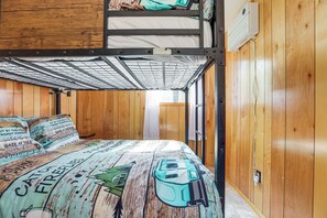 單棟房屋 (2 Bedrooms) | 內部