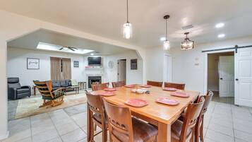 Casa (2 Bedrooms) | Interior