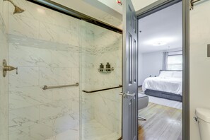 Interior - Decatur Apartment ~ 11 Mi to Downtown Atlanta! (Decatur)