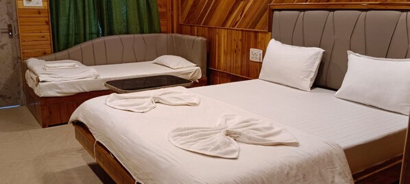 Standard Double Room, City View | Free WiFi, bed sheets - Green touch dooars Eco resort Lataguri (Mal)