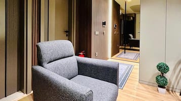 Standard-Apartment, Nichtraucher | Allergikerbettwaren, Select-Comfort-Betten, Schreibtisch