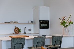 Apartment | 2 bedrooms, Internet - Serene Dikefront Apartment With en Suite Bedrooms and Stunning Views (Ostend)