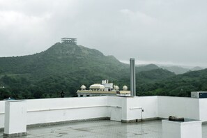 Rom – deluxe | Fjellutsikt