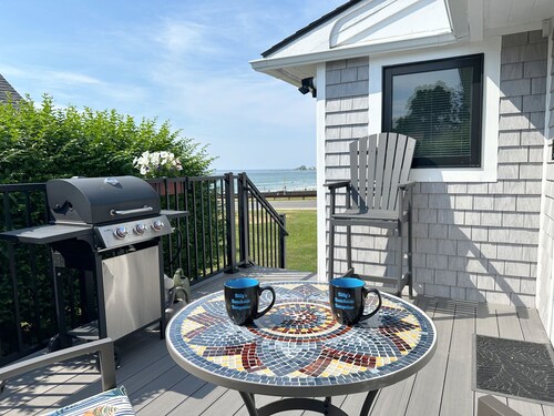 Billy's Beachside Bungalow 