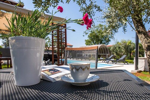 Villa Grace Felice in Valbandon