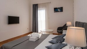 Uklassifisert bilde, 4 av 48, knapp