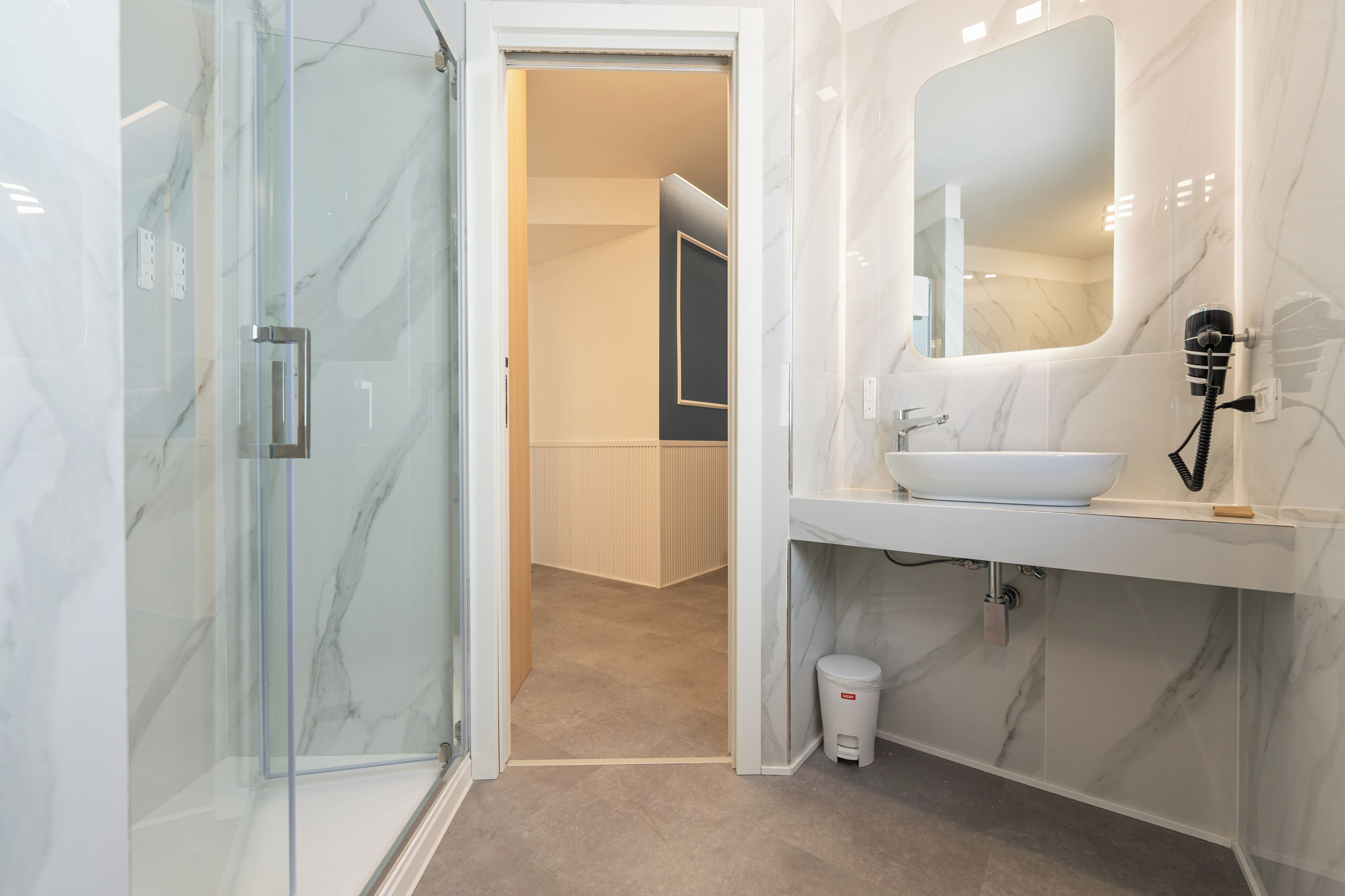 Kamar Double Superior, balkon, pemandangan kota | Kamar mandi