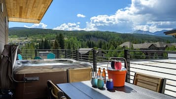 Condo, 3 Bedrooms | Outdoor dining
