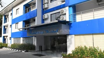Façana frontal de l'allotjament