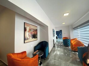 Sala de estar en el lobby