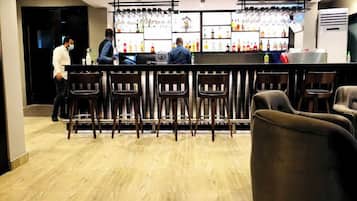 Bar (in der Unterkunft)