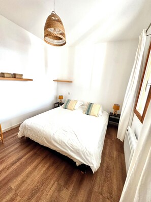 4 bedrooms, desk, travel crib, bed sheets - Appartement 5p Plein Centre Avec Grande Terrasse (Soorts-Hossegor)