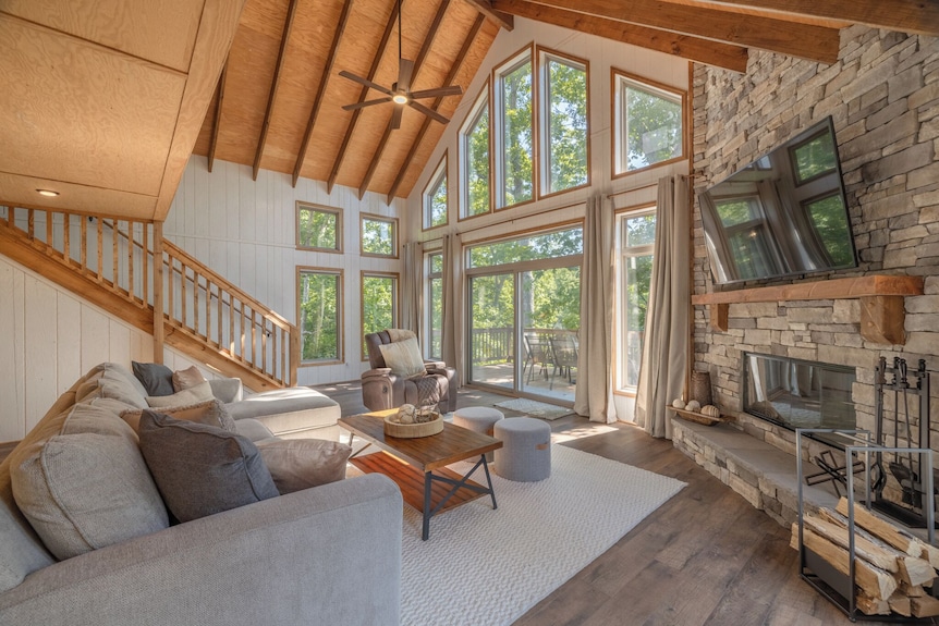 On The Rocks By Innsbrook Vacations! - Innsbrook, MO