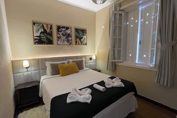 Deluxe Double Room | Minibar, free WiFi