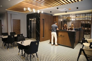 Interior - Mithras Hotel (Izmir)