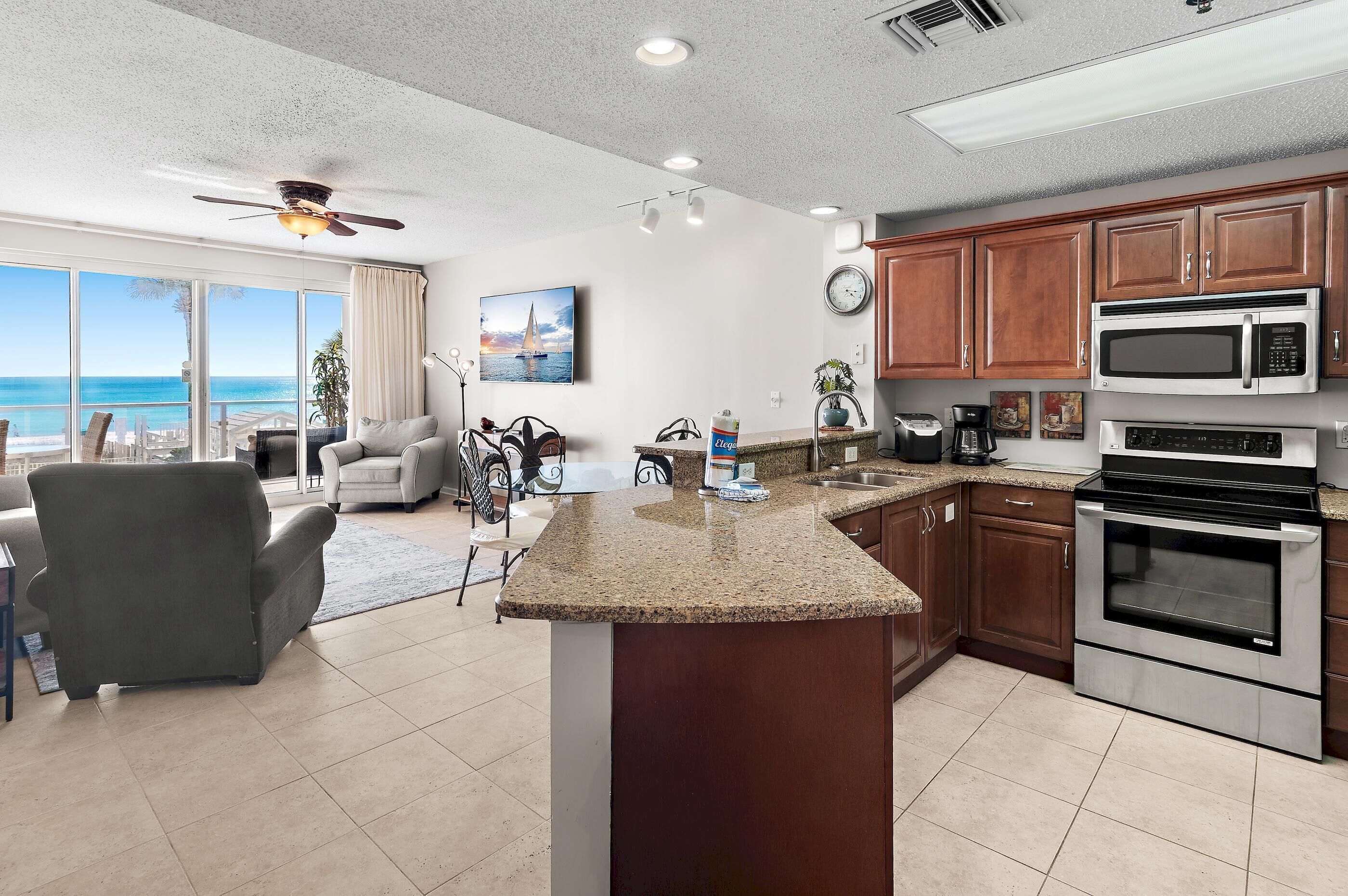 Condo, Multiple Beds (Sterling Sands 103) | Private kitchen | Oven, toaster
