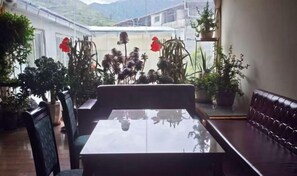 Dining - Jiangling Inn (Songpan)