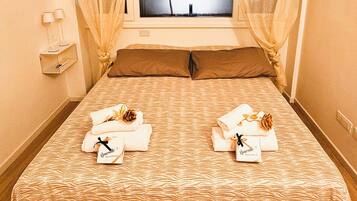 1 chambre, fer et planche Ă  repasser, accĂšs Internet, draps fournis