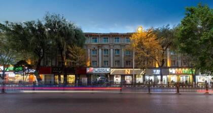 Jinjiang Inn (Xining Daxin Street Night Market, Mojia Street Branch)
