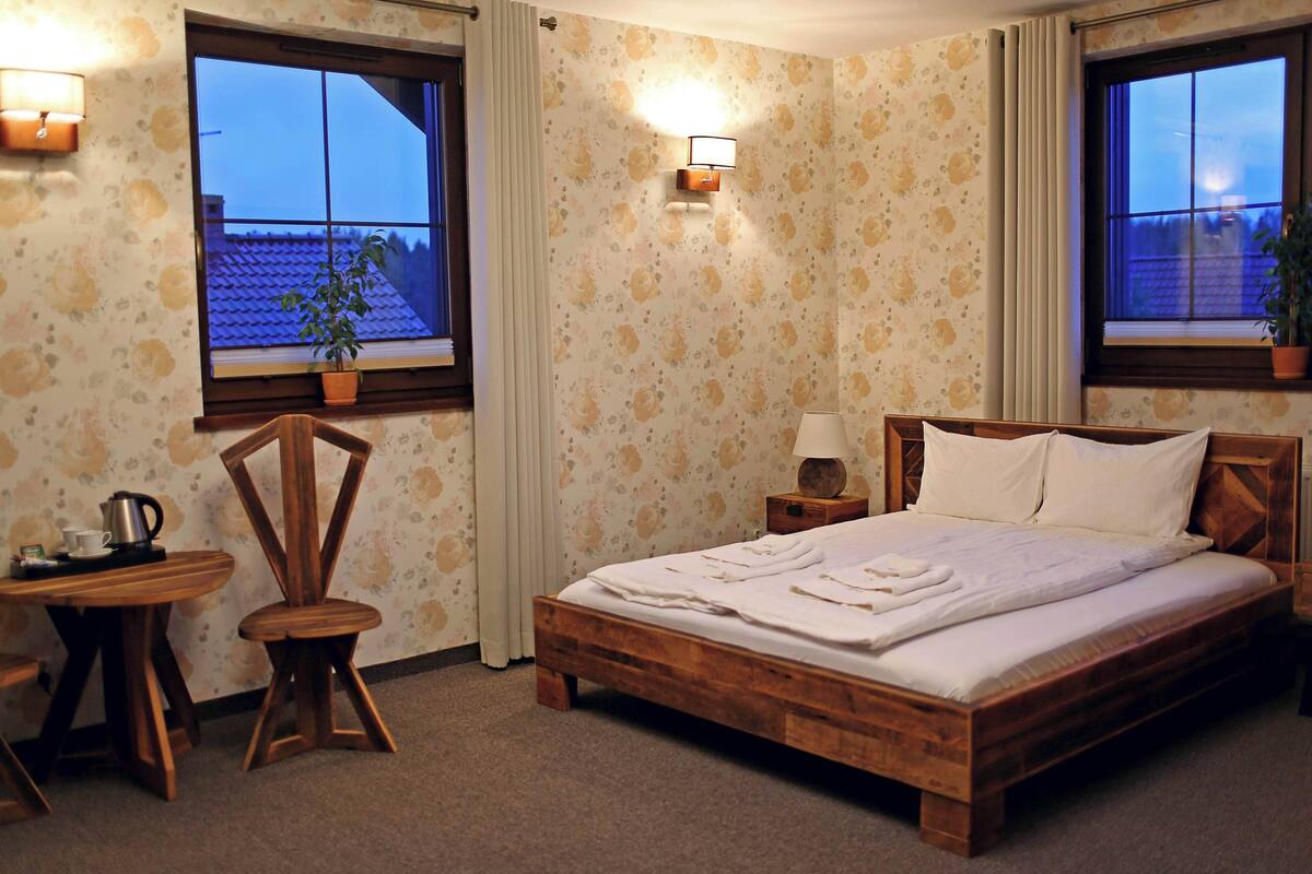 Deluxe Double Room | Desk, laptop workspace, blackout drapes, iron/ironing board (on request)