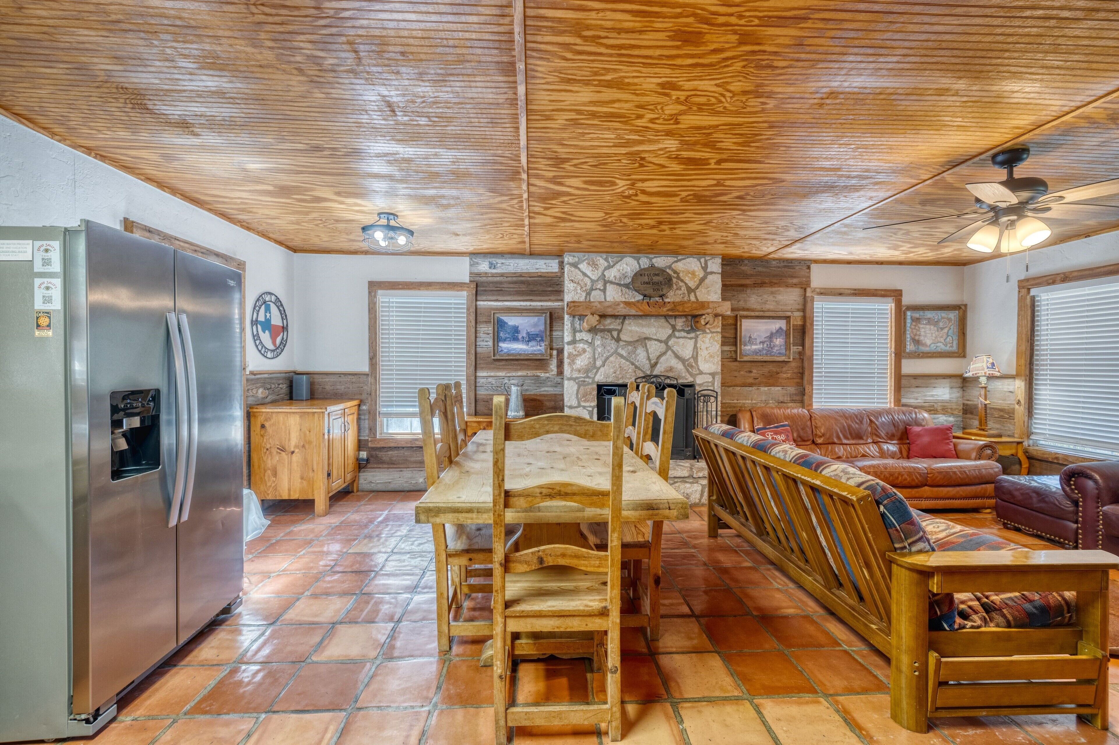 المنشأة من الداخل