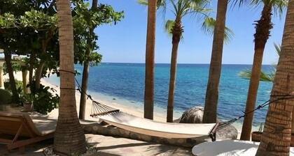 Cazadores Poolside Ocean View