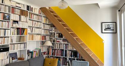 Quiet, friendly house in the heart of Ménimontant. Ideal for families and friends.