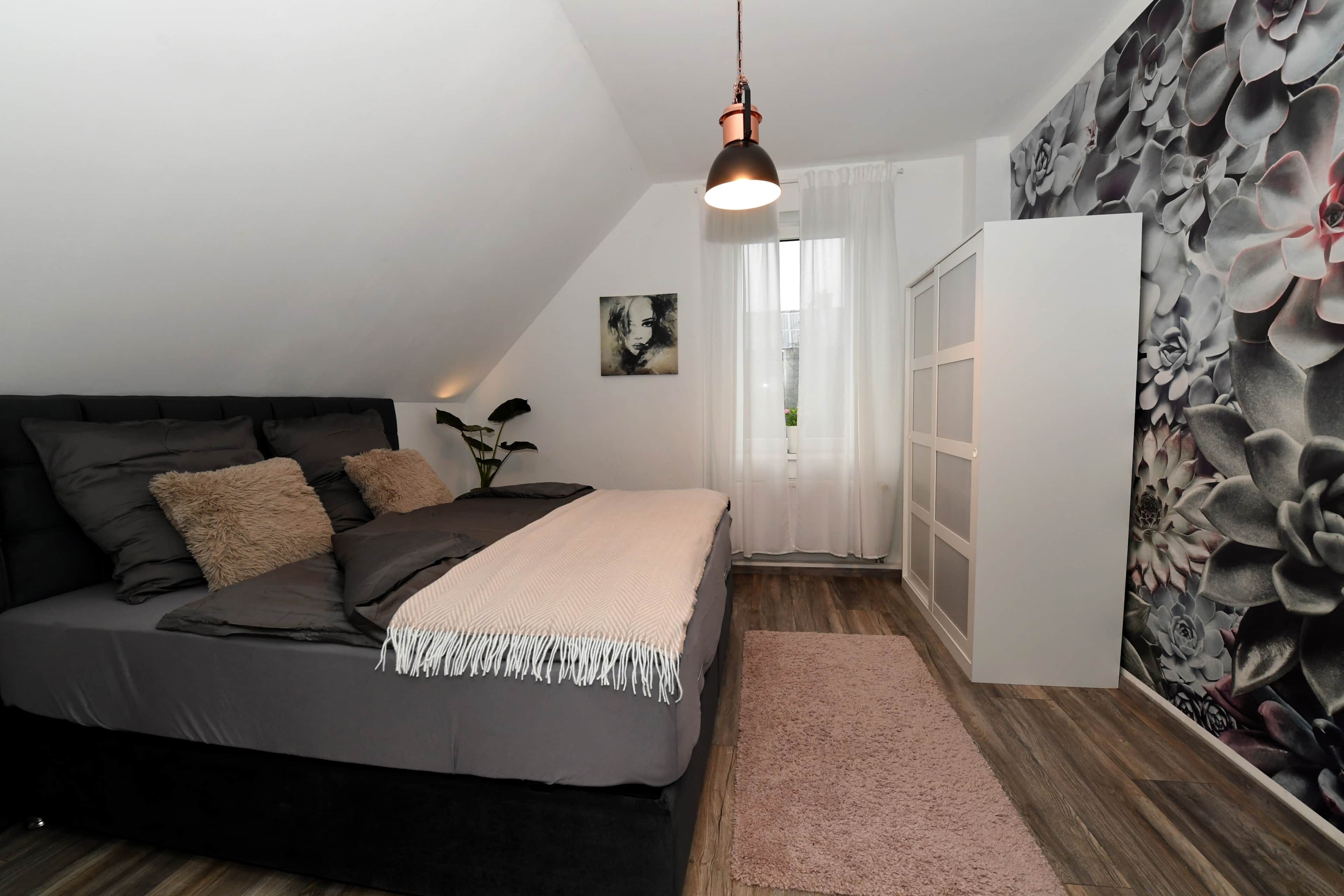 2 Schlafzimmer, Schreibtisch, WLAN, Bettwäsche