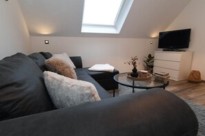 Smart TV, DVD player