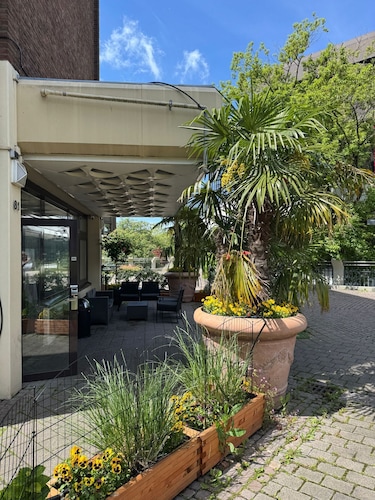 Hotel Regina - DG drei D.G. GmbH