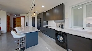 Fridge, microwave, oven, dishwasher