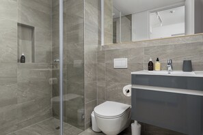 風筒、提供毛巾、番梘、洗頭水