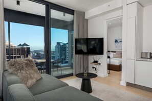 1 soverom, safe på rommet, strykejern/-brett og wi-fi