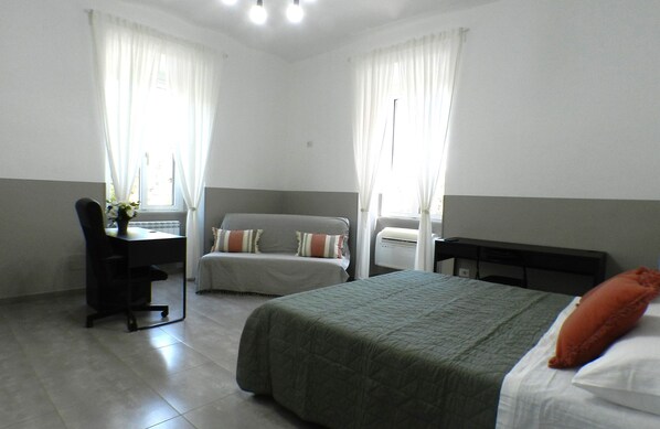 Apartment, City View | 2 bedrooms, iron/ironing board, free WiFi - Giuseppe Apartment (Rome)