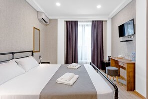 Economy Double Room - Monument1880 (Tbilisi)