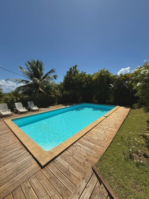 Udendørs pool