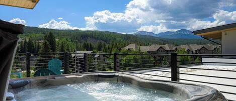 Bain à remous extérieur