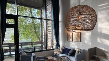 House | Tempat makan