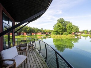 Bungalow | Pool | Inomhuspool och utomhuspool