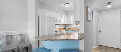 Condo, 1 Queen Bed with Sofa bed (The Landing 213) | Private kitchen
