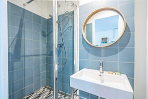 Appartement, vue ville (1) | Salle de bain