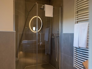 Bungalow | Bathroom