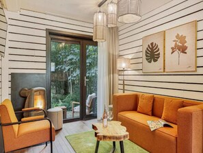 Cottage | Living area - Peaceful Forest Getaway by Belvilla (Antoing)