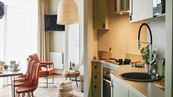 Bungalow | Private kitchen | High chair