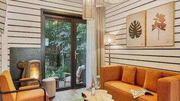 Cottage | Living area